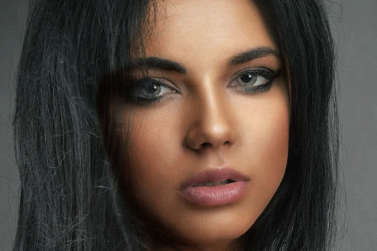 Female Modeling haram in Islam